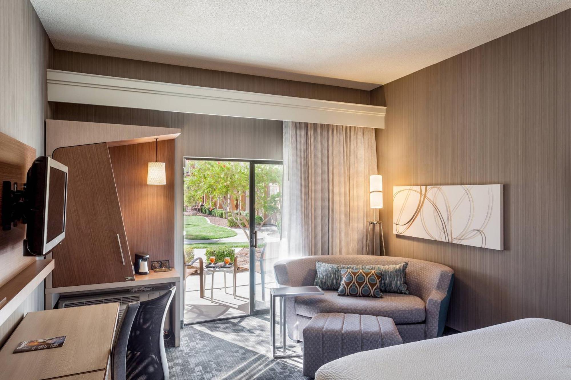 Courtyard By Marriott Henderson - Green Valley - Лас-Вегас Экстерьер фото